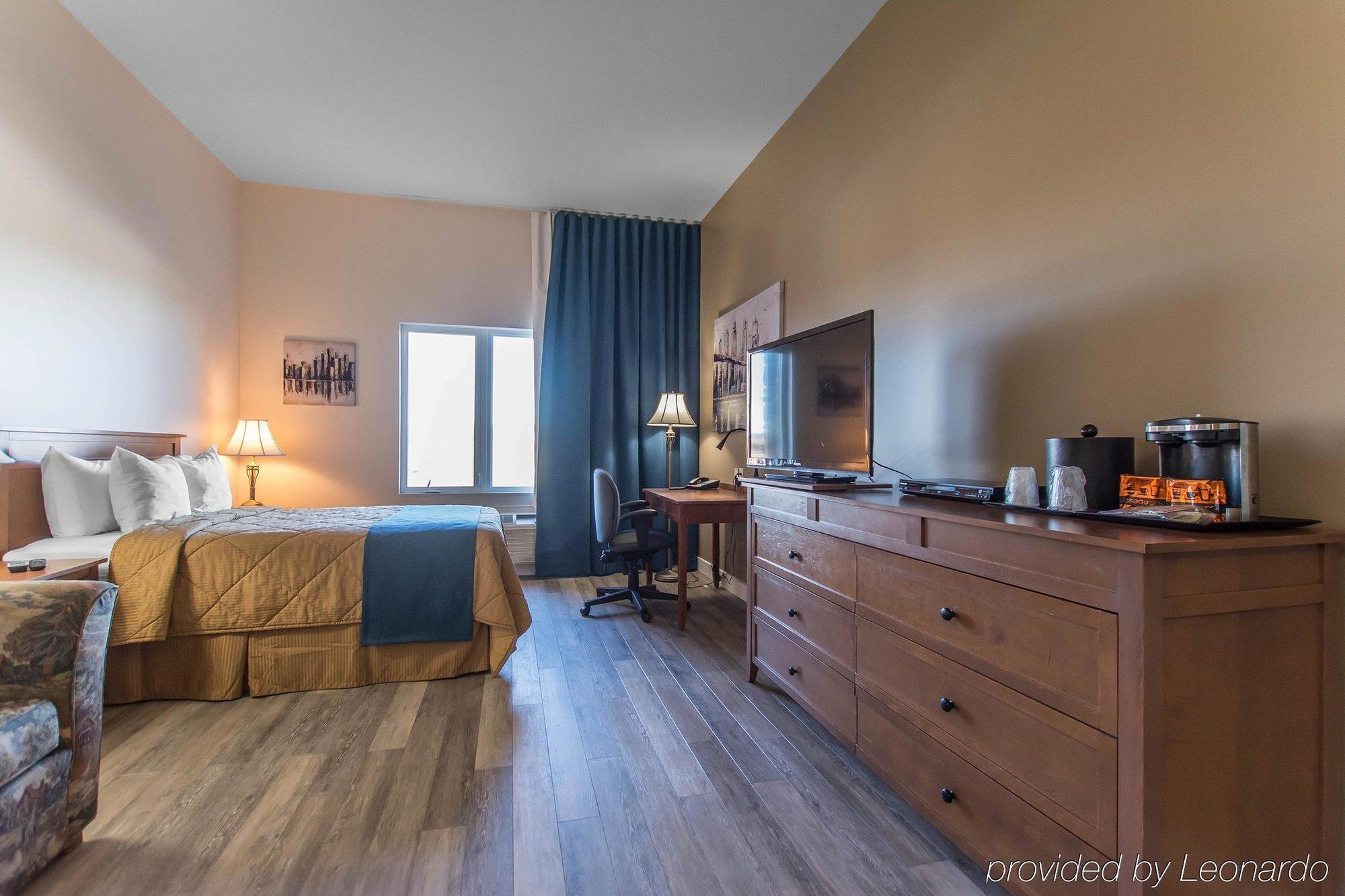 Comfort Inn & Suites Saint-Jerome Exterior photo