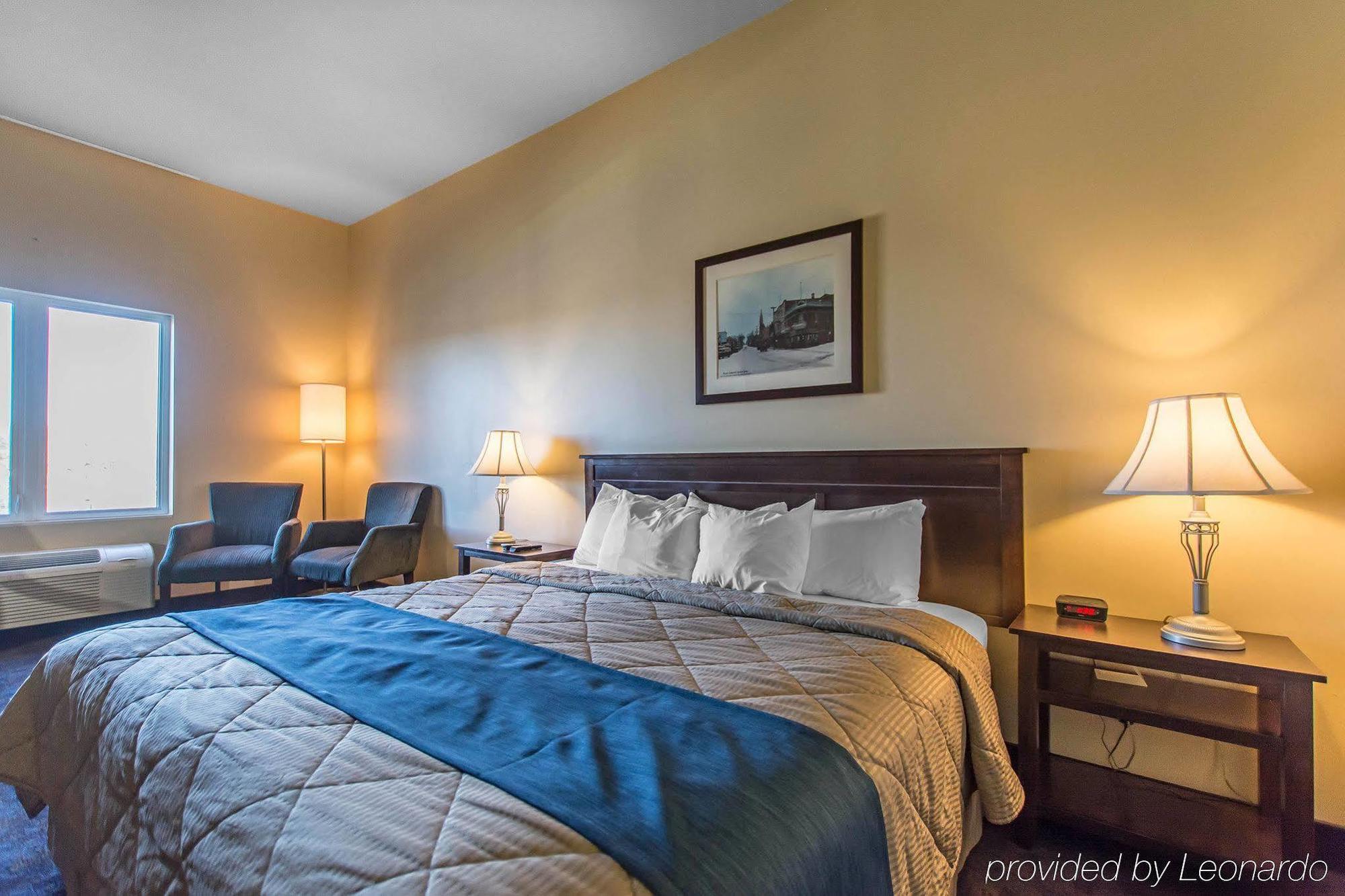 Comfort Inn & Suites Saint-Jerome Exterior photo